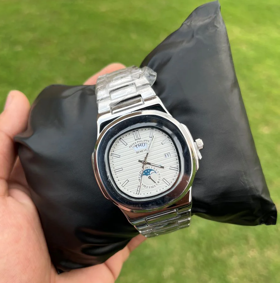 Patek Phillipe Geneve Date & Day Watch For Men